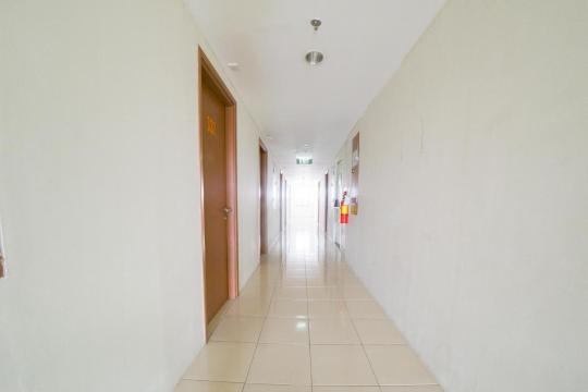 RedDoorz Apartment Near Bundaran Satelit Surabaya #5