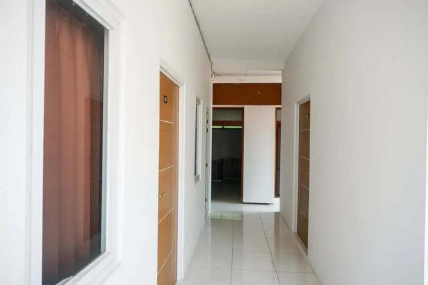RedDoorz Near Kawasan Simpang Lima Area #5