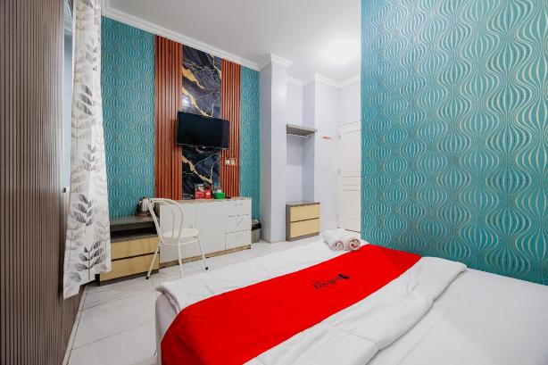 RedDoorz Near Jalan Adi Sucipto Solo