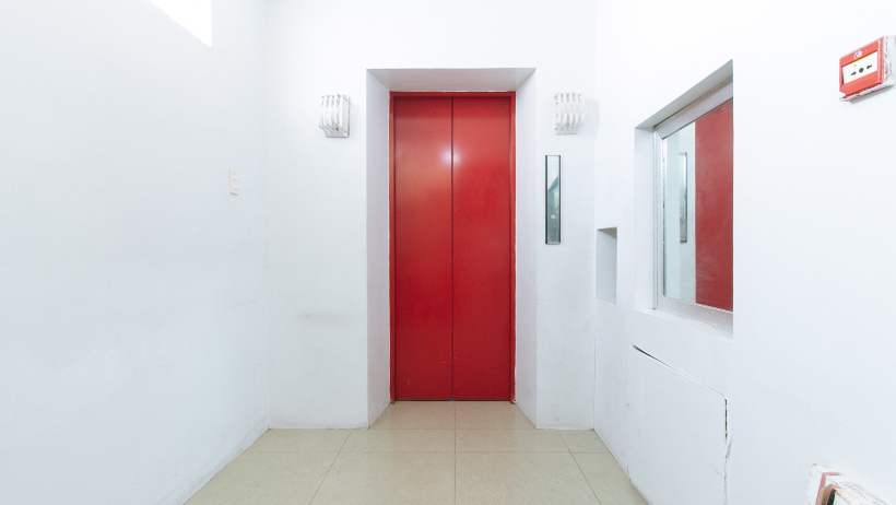RedDoorz near Quiapo Church Manila #5