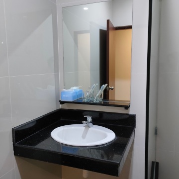 LUMBA LUMBA INN WARU #5