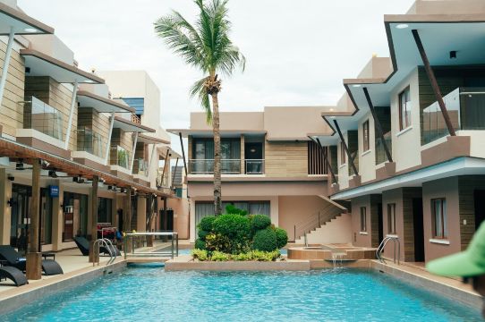 Alona by Jpark Island Resort