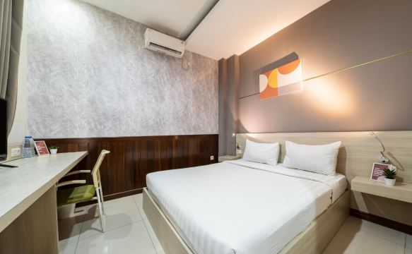 Cove Ananya