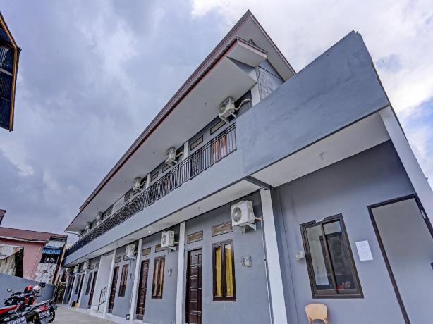 RedDoorz Near Bigmall Samarinda 2