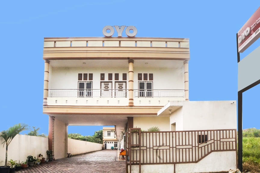 Hotel O Sopou Penginapan Rinal & Tuah