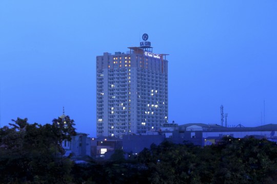 Hotel Santika Depok #5