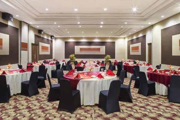 Jambuluwuk Convention Hall & Resort Puncak #5