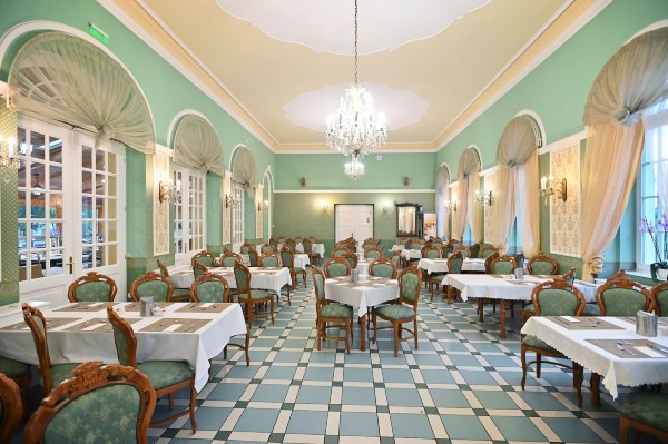 Hotel Eger & Park #5