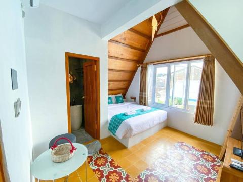 Ubu Villa Tropicola - Near Yogyakarta City Center