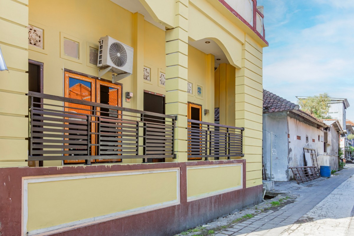 SN Guest House near Trans Studio Mall #5