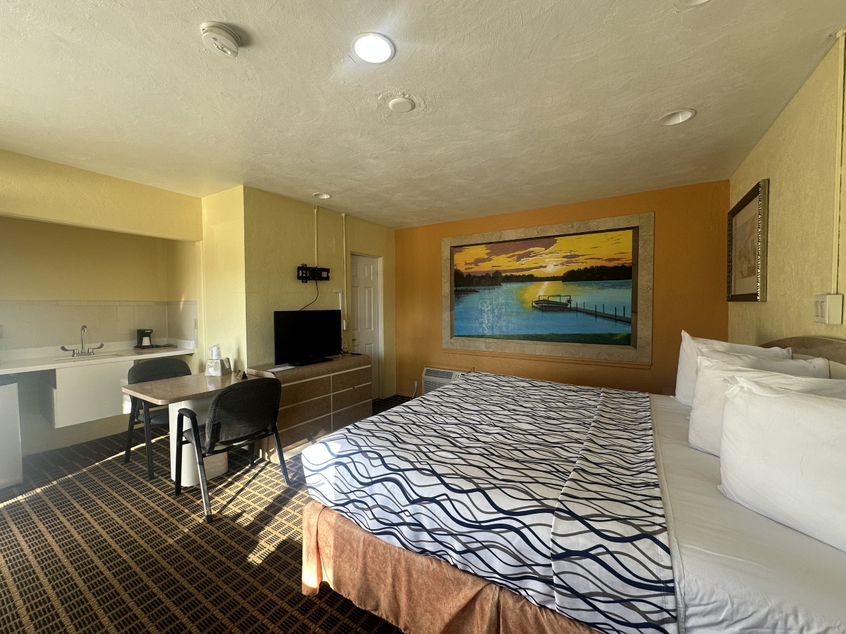 Super Inn by OYO Daytona Beach Near Airport