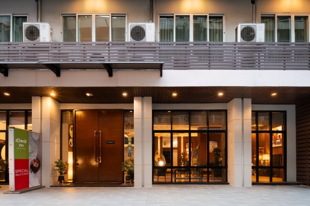 ICheck Inn Gems Center Silom #5
