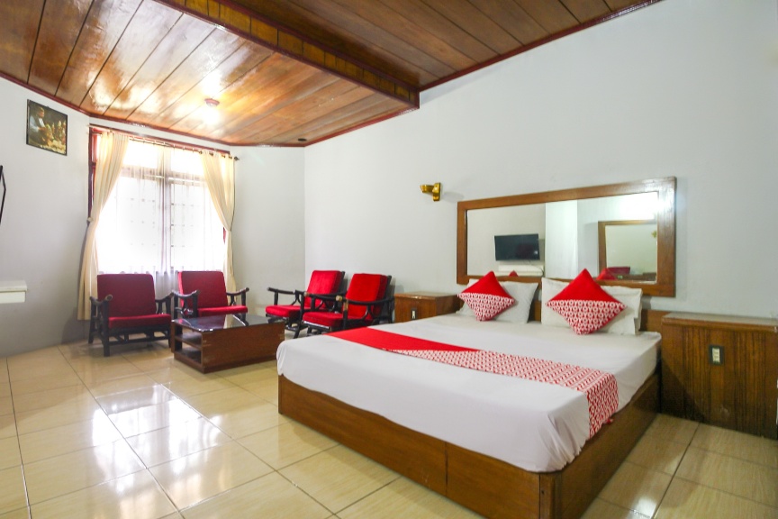 OYO 3180 Hotel Rian CottageNearPasar Maskarebet