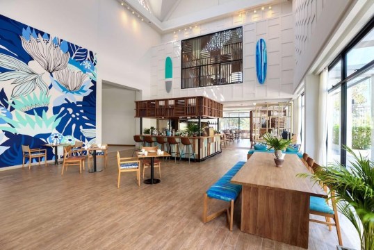Outrigger Surin Beach Resort #5