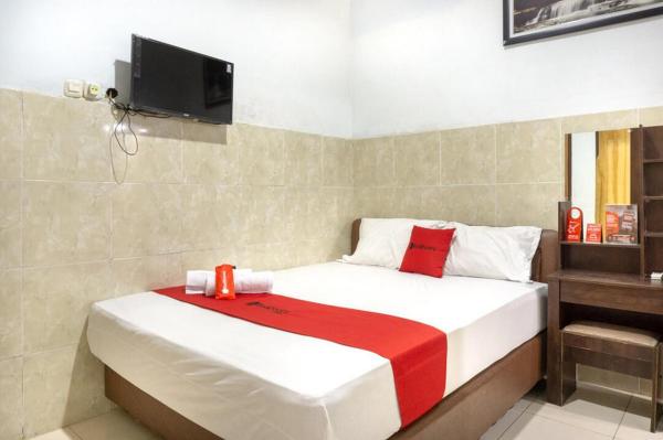 RedDoorz @ Hotel Surabaya Sumenep