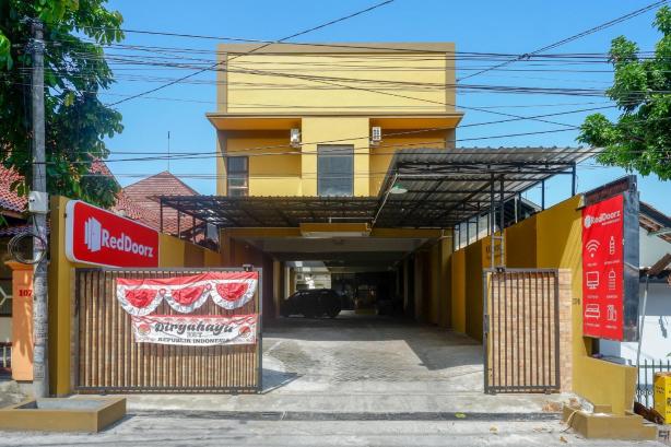 RedDoorz Near Affandi Gejayan 2 #5