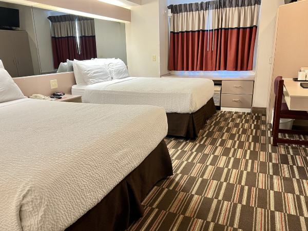 Microtel Inn & Suites by Wyndham Bloomington MSP Airport #5