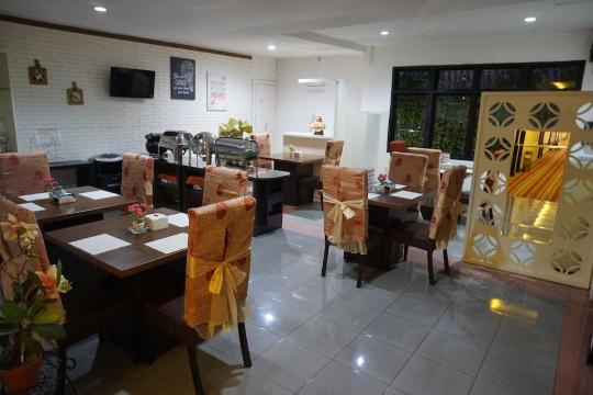 Mangga Dua Hotel Makassar #5
