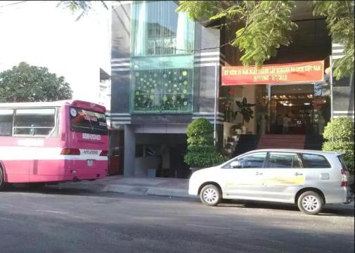 Hoàng Yến Canary Hotel