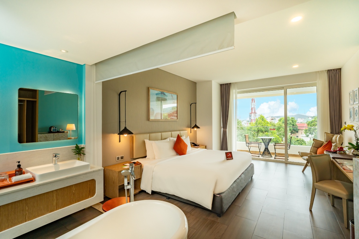 Premium Hướng Thành Phố 01 Giường Lớn #5