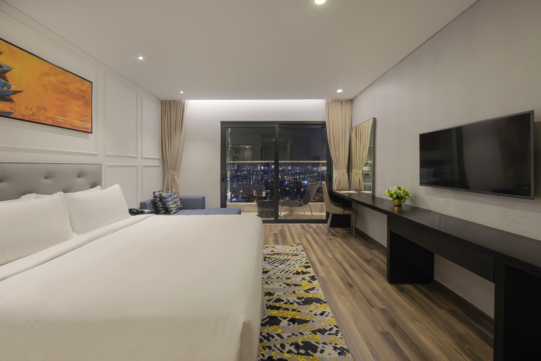 Phòng Deluxe Có Giường Cỡ King #3
