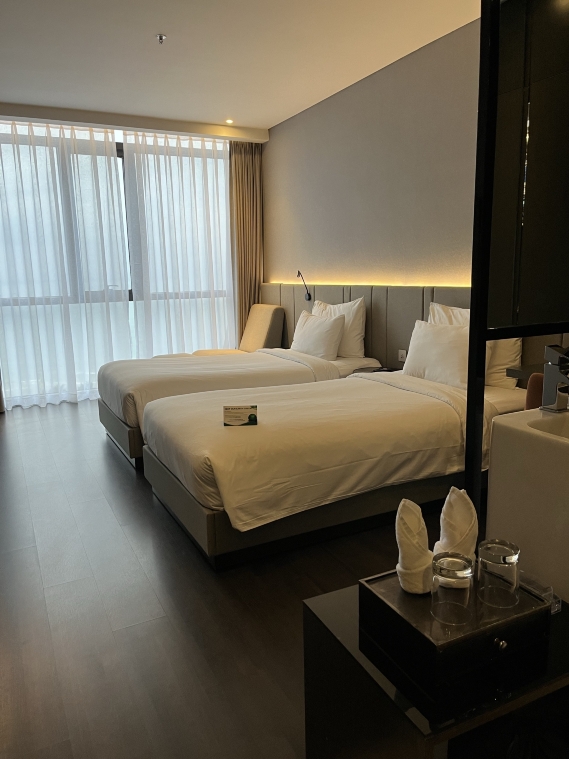 Premier Twin Room - High floor #5