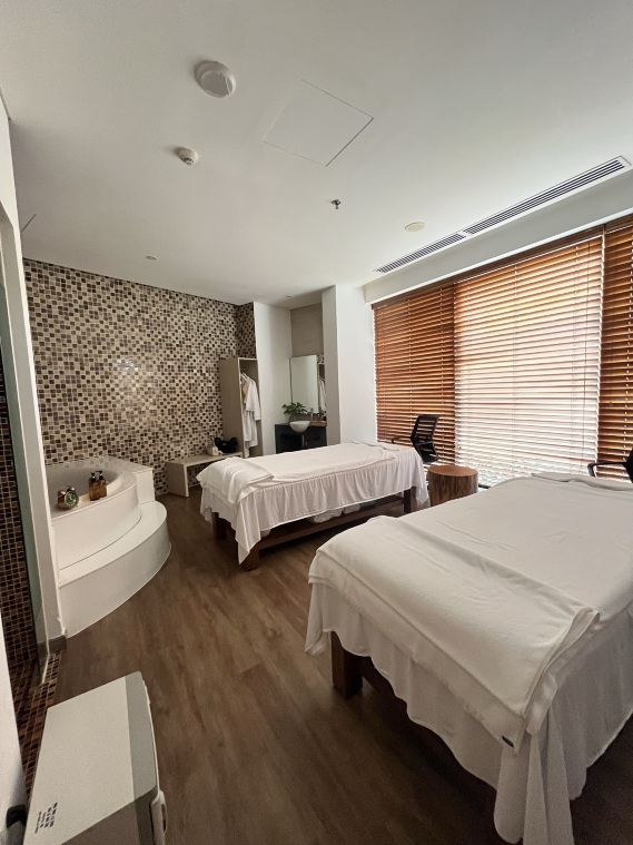 STANDARD_OCEAN ROOM #6