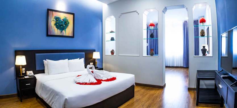 Deluxe Suite Twin #1