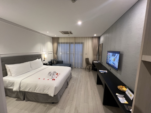 Phòng Deluxe Có Giường Cỡ King #8