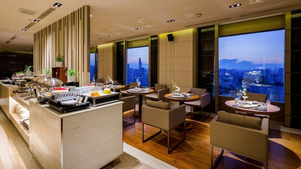 NIKKO EXECUTIVE SUITE KING #8